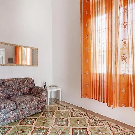 Casa Estilo Espanol * Taviano (Lecce)