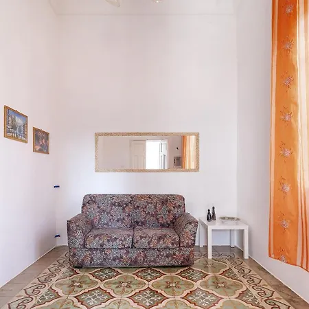 Casa Estilo Espanol Casa vacanze Taviano (Lecce)